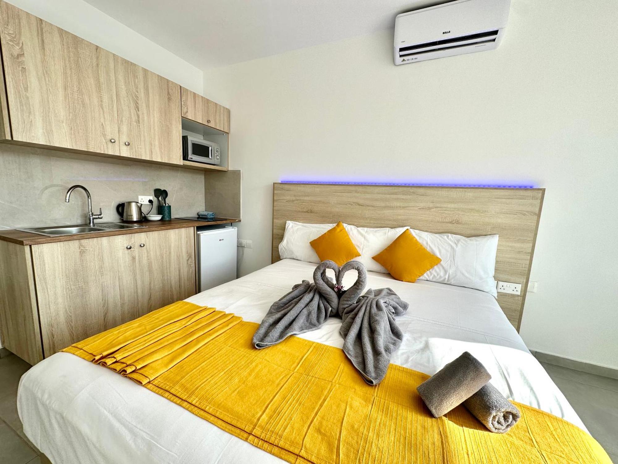 Sun Plaza - Adults Only Lägenhetshotell Ayia Napa